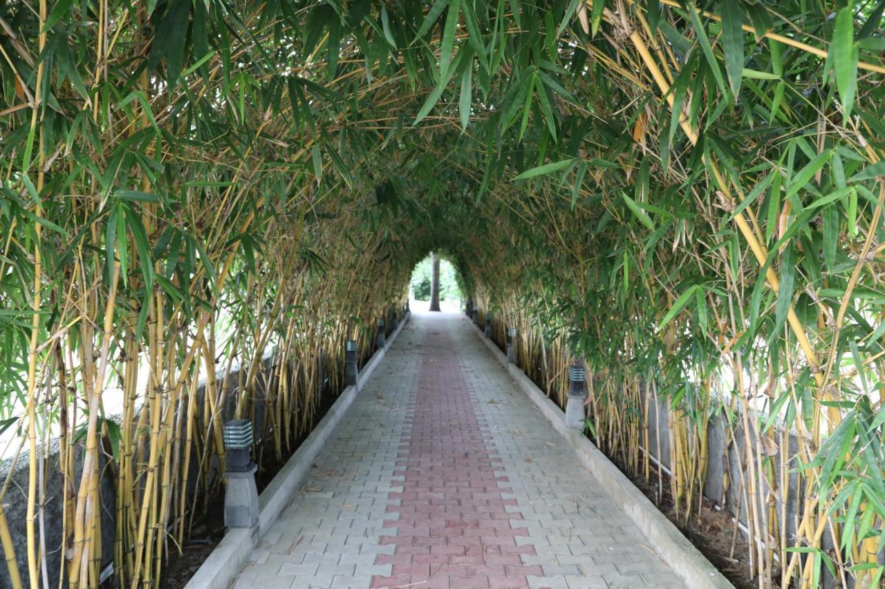 Celebrity Resort Chennai Tambaram Εξωτερικό φωτογραφία
